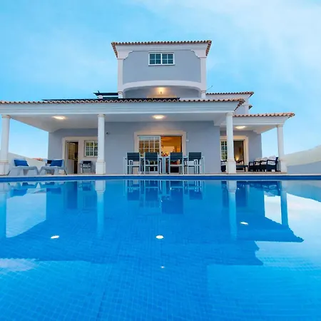 Ocean - Com Piscina Aquecivel E Bbq Em *